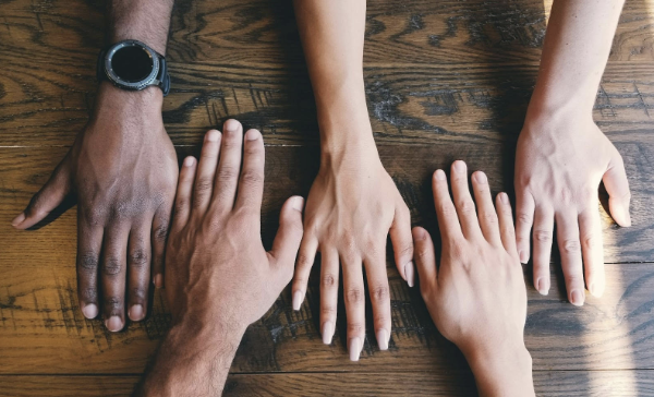 "Nuestra herencia, Nuestra riqueza: un homenaje a la diversidad étnica"