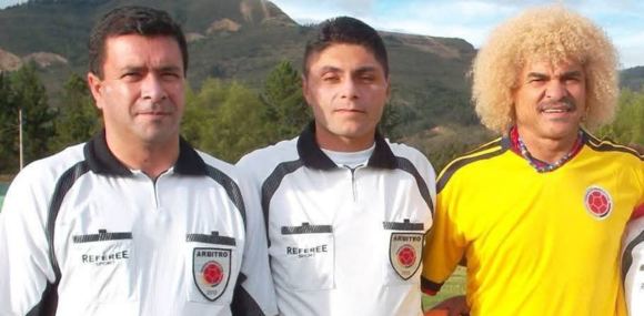 IMAGEN CAPTURADA EL 25 DE MAYO DE 2015 EN TUNJA, BOYACÁ. A LA IZQUIERDA, EL PROFESOR GONZALO HERNÁNDEZ.