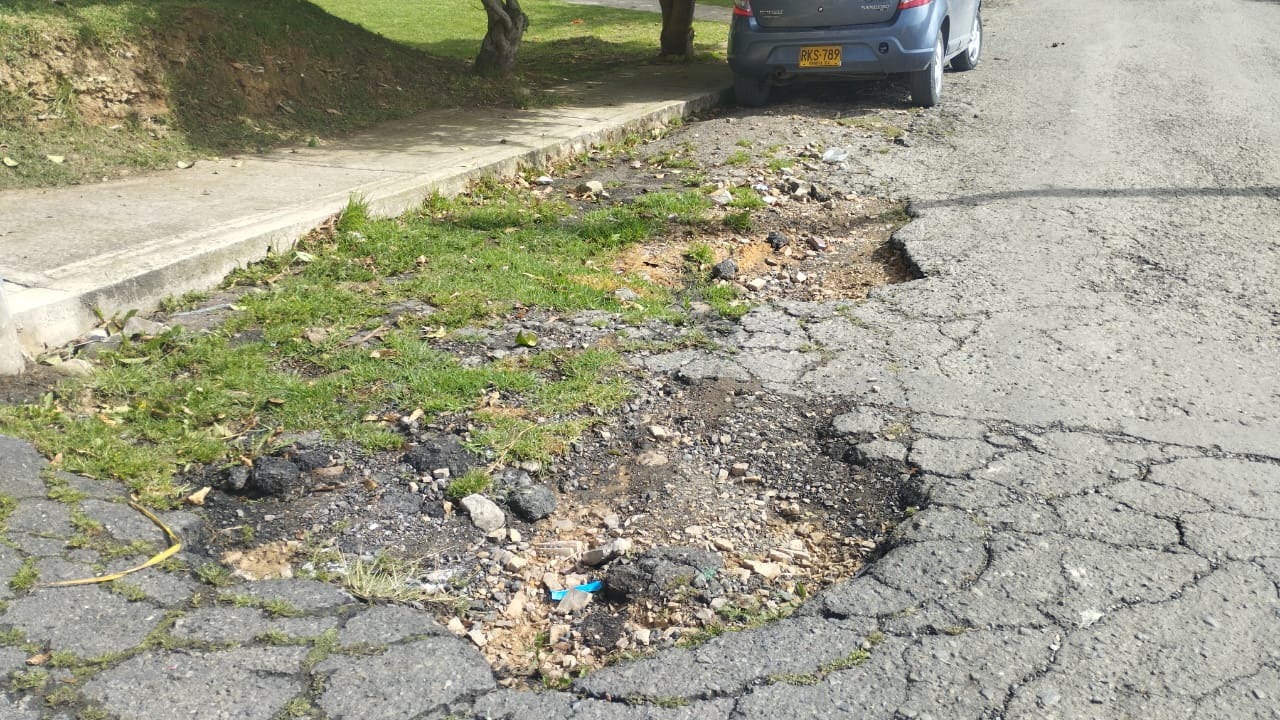 Contraste entre la tranquilidad y las problemáticas del barrio.